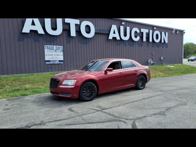 BUY CHRYSLER 300 2013 4DR SDN RWD, Columbia Central Missouri Auto Auction