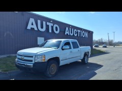 BUY CHEVROLET SILVERADO 1500 2013 4WD CREW CAB 143.5