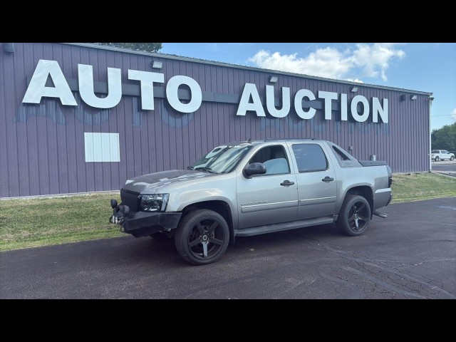 BUY CHEVROLET AVALANCHE 2009 4WD CREW CAB 130